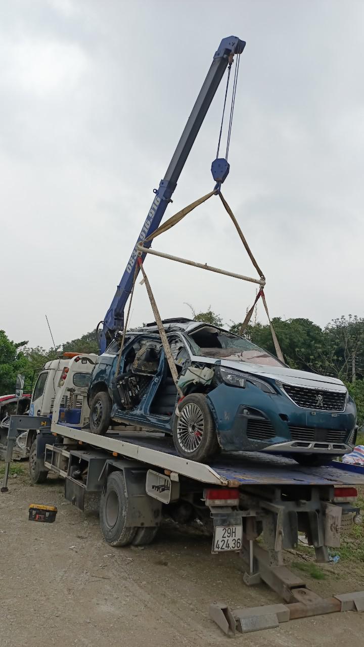 Ảnh cứu hộ giao thông 916 số 11